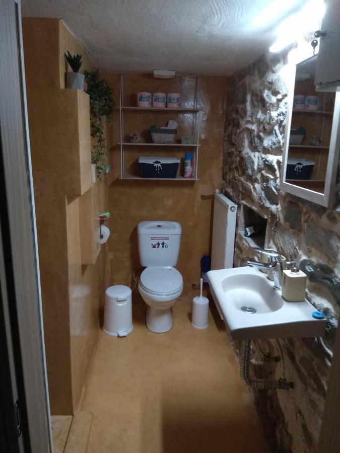Kiki Apartment Kavála ภายนอก รูปภาพ
