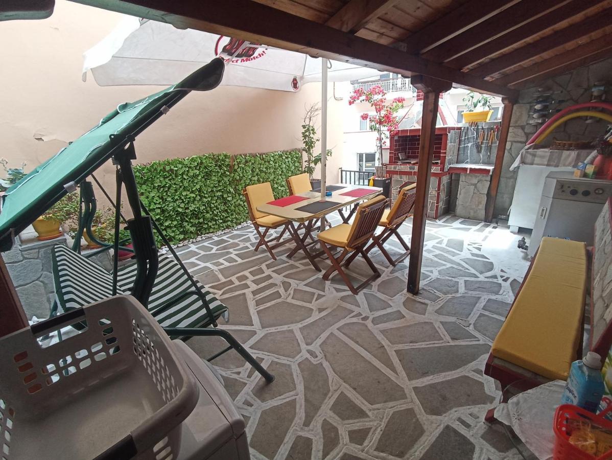 Kiki Apartment Kavála ภายนอก รูปภาพ